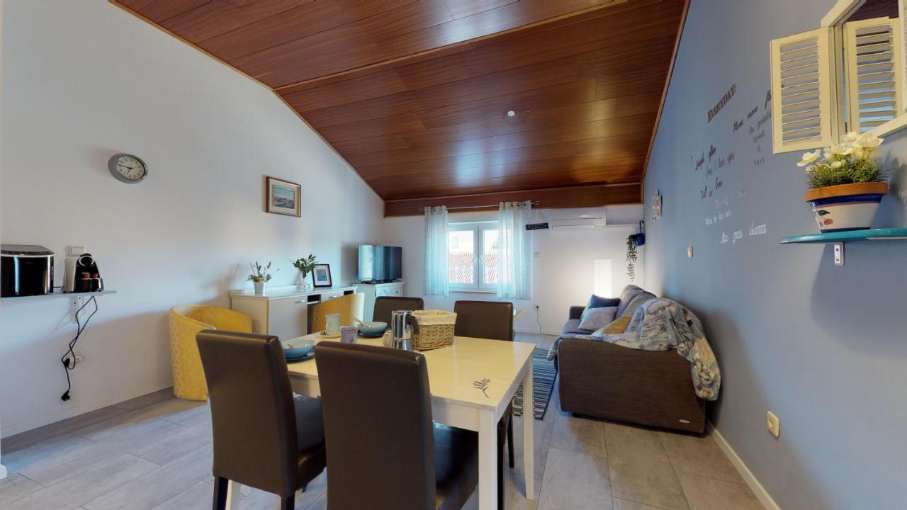 Nina Deluxe Superior 5 Star Apartment, Your Piece Of Heaven By The Sea & Park Novigrad Istria Buitenkant foto