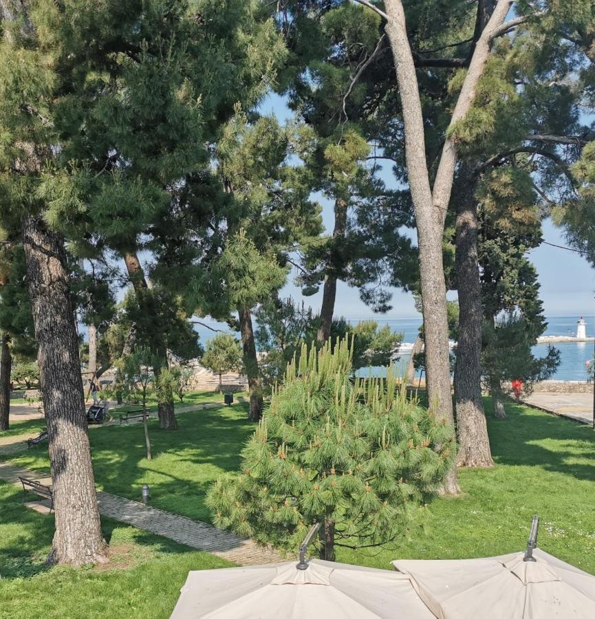 Nina Deluxe Superior 5 Star Apartment, Your Piece Of Heaven By The Sea & Park Novigrad Istria Buitenkant foto