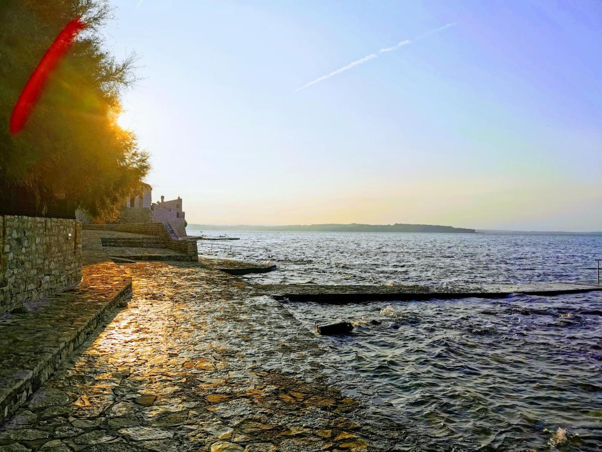 Nina Deluxe Superior 5 Star Apartment, Your Piece Of Heaven By The Sea & Park Novigrad Istria Buitenkant foto