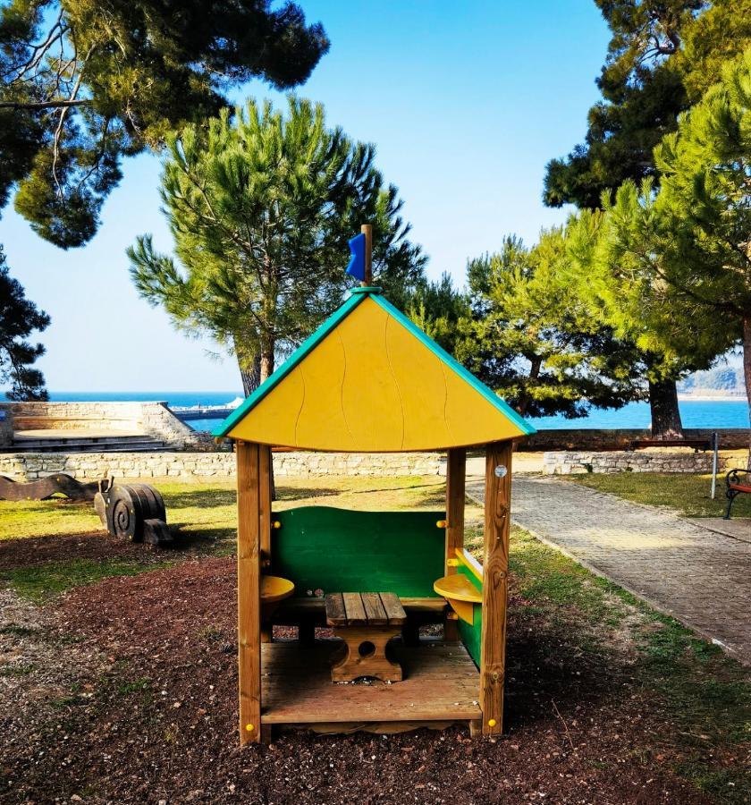Nina Deluxe Superior 5 Star Apartment, Your Piece Of Heaven By The Sea & Park Novigrad Istria Buitenkant foto