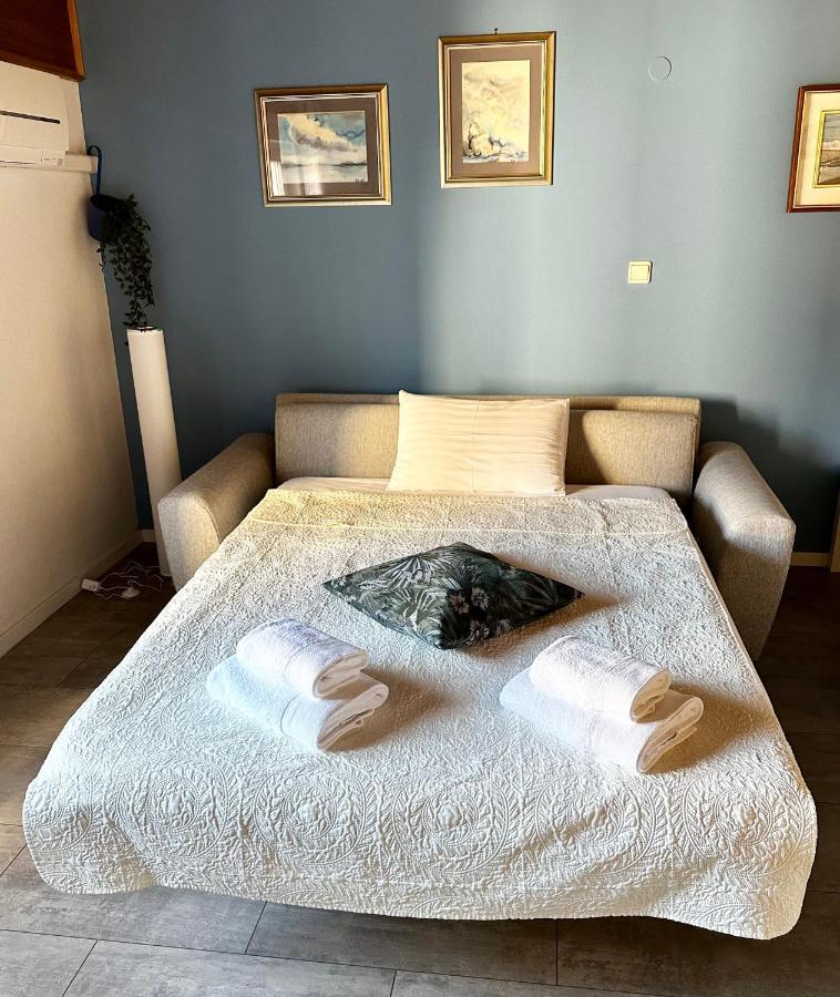 Nina Deluxe Superior 5 Star Apartment, Your Piece Of Heaven By The Sea & Park Novigrad Istria Buitenkant foto